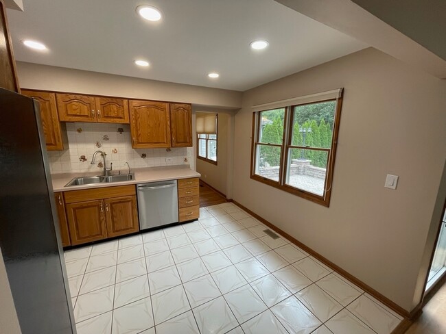 Building Photo - 20693 N Eugene Ave