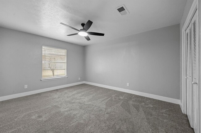 Building Photo - 12412 Veronica Rd