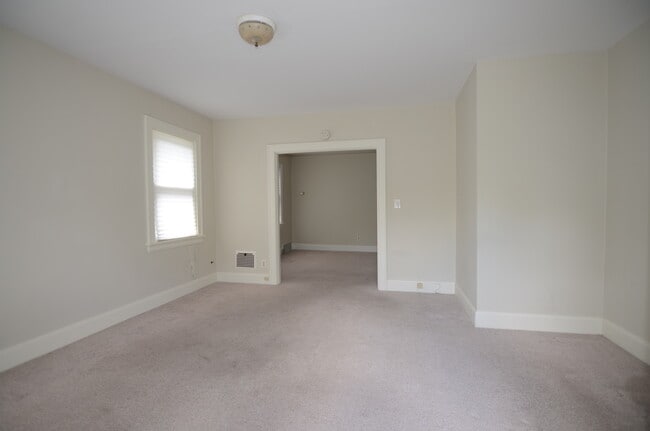 Building Photo - 5824 Arnsby Pl