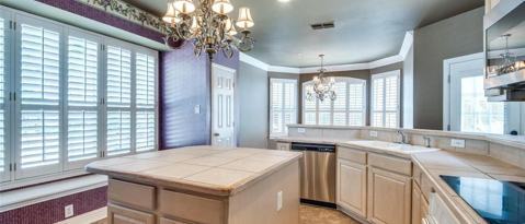 Building Photo - 452 Richmond St