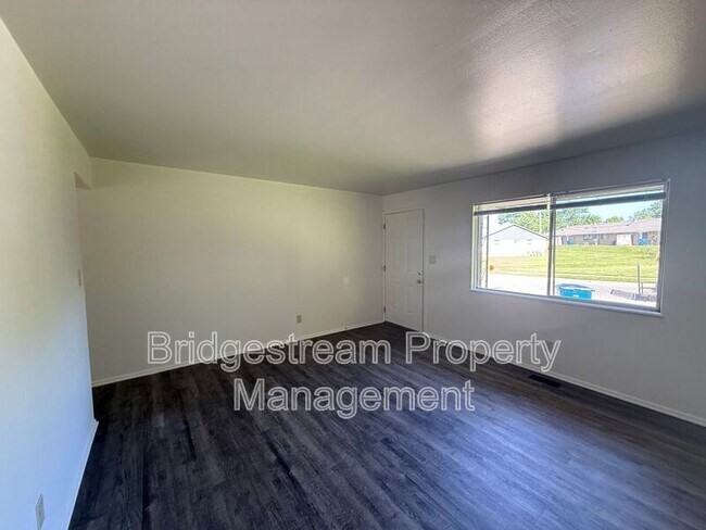Building Photo - 5126 Nebraska Ave