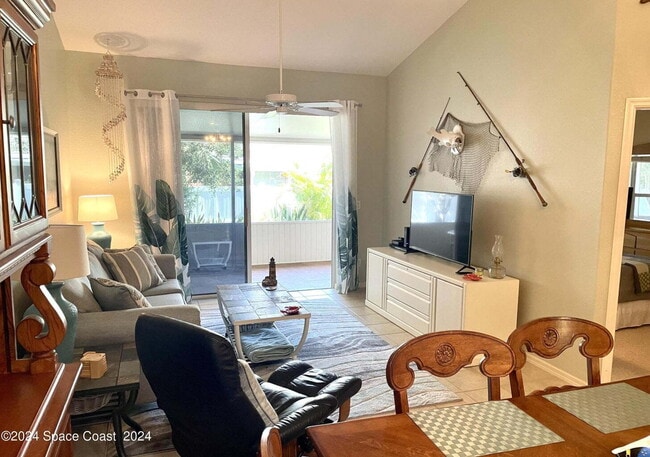Building Photo - Available for Rent: Fully Furnished 2 Bed/...