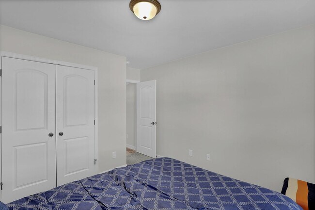 Building Photo - 116 Bridgeport Dr