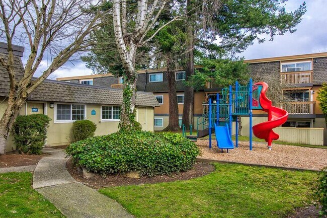 Building Photo - 20431 68th Ave W