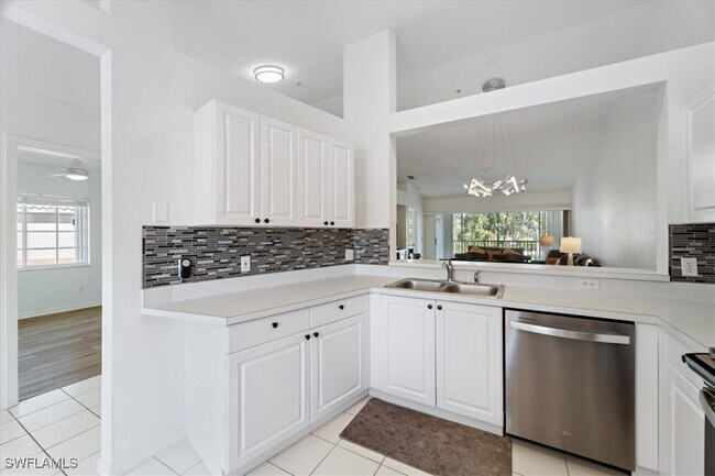 Building Photo - 9060 Michael Cir