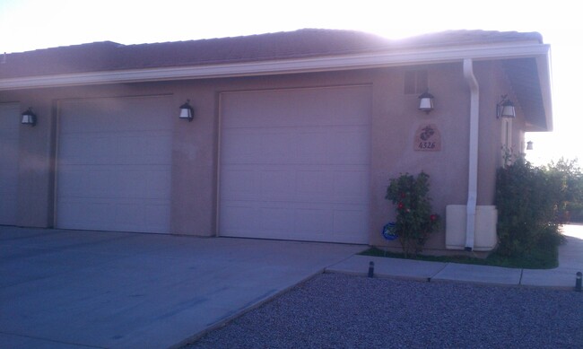 Building Photo - Beautiful Home in Sierra Reserves