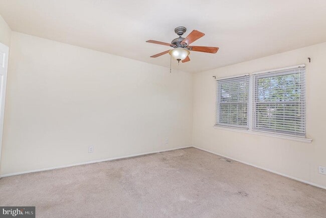 Building Photo - 222 Timber Trail