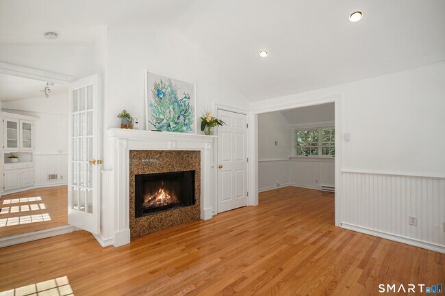 Building Photo - 141 Idlewood Dr