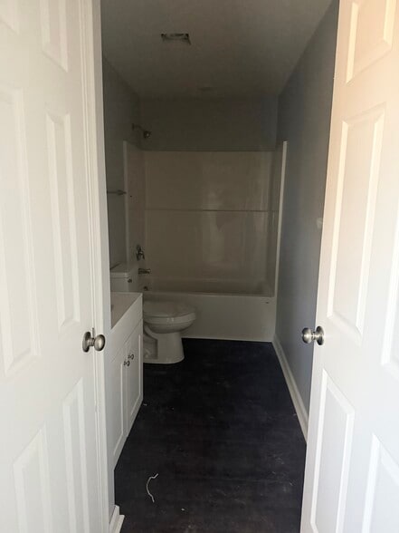 Bathroom - 616 E Church St