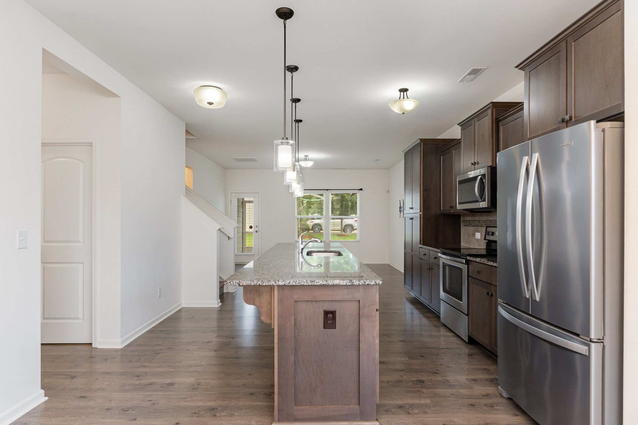 Building Photo - 40163 Crooked Stick Dr