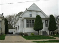 Building Photo - 1711 Clarke Dr