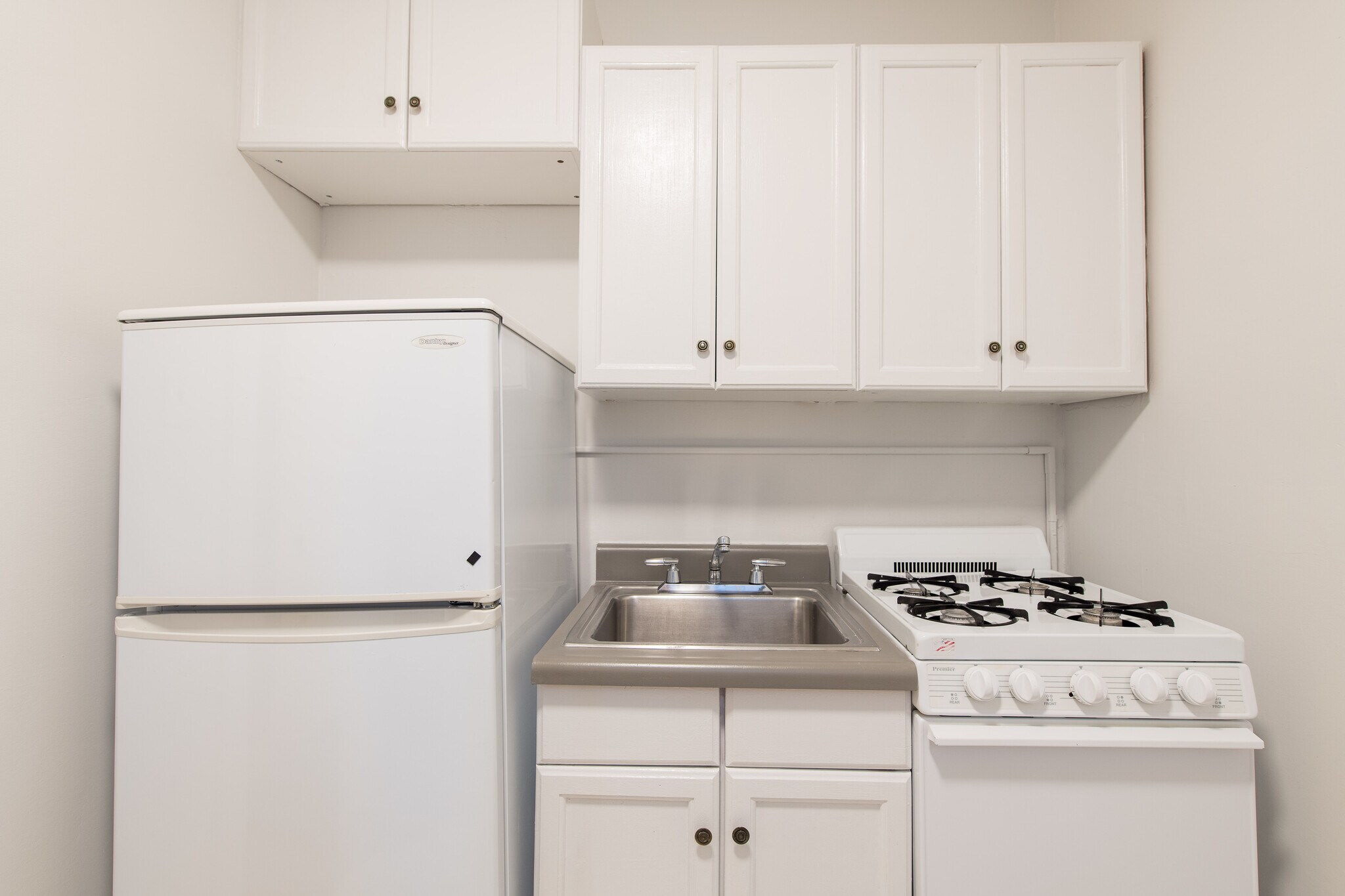 Building Photo - 85 Myrtle St