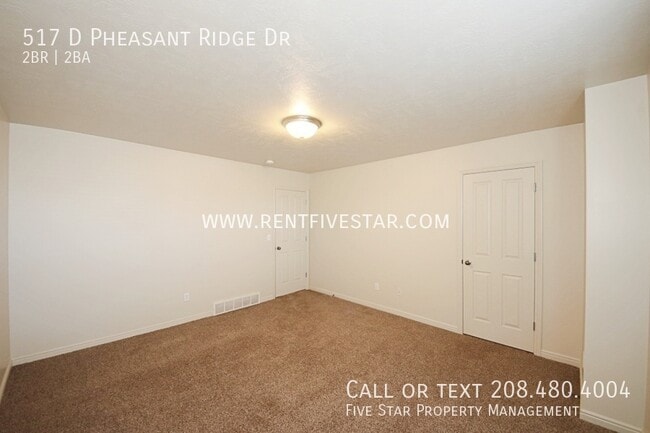 Building Photo - 517 Pheasant Ridge Dr