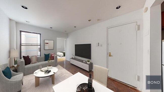 Primary Photo - 92 Third Avenue