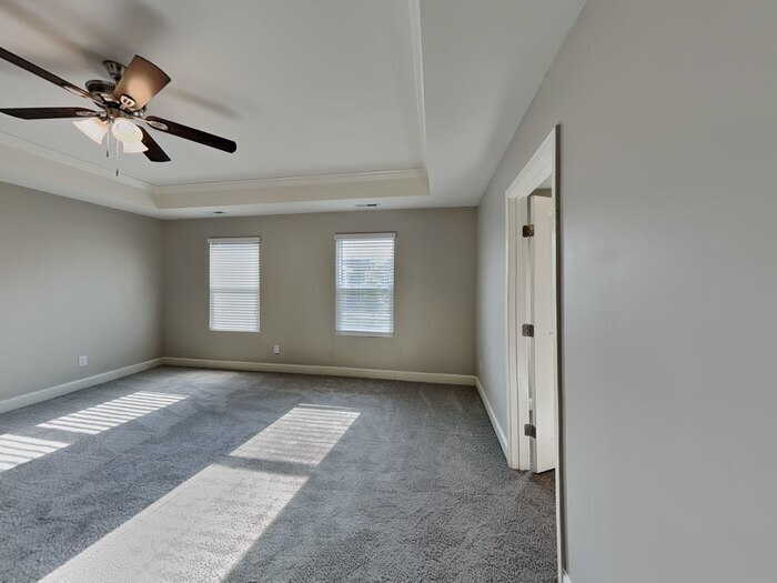 Building Photo - 3201 Emerald Ridge Ct