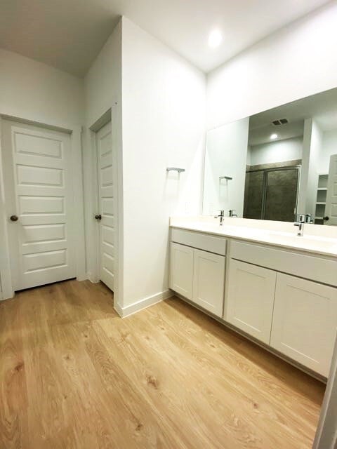 Building Photo - 4971 Edgewood Dr