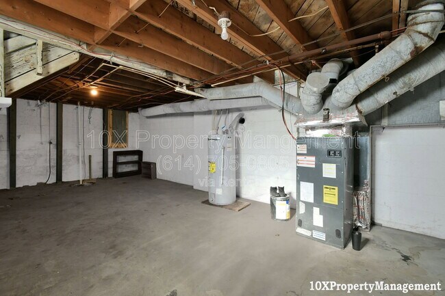 Building Photo - 455 S Napoleon Ave