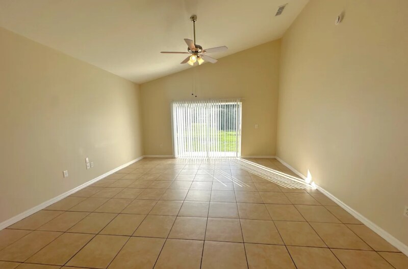 Building Photo - 7799 Duckhorn Ct
