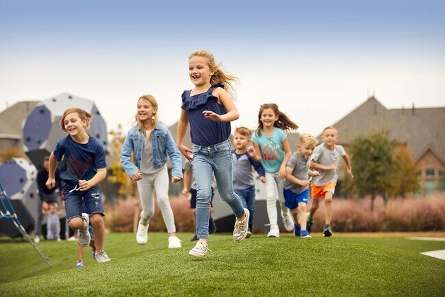 Building Photo - 16111 Northern Cardinal Ln