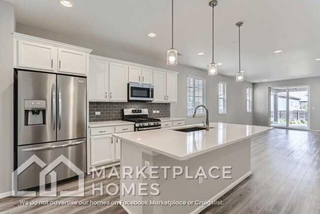 Building Photo - 27003 E Archer Ave