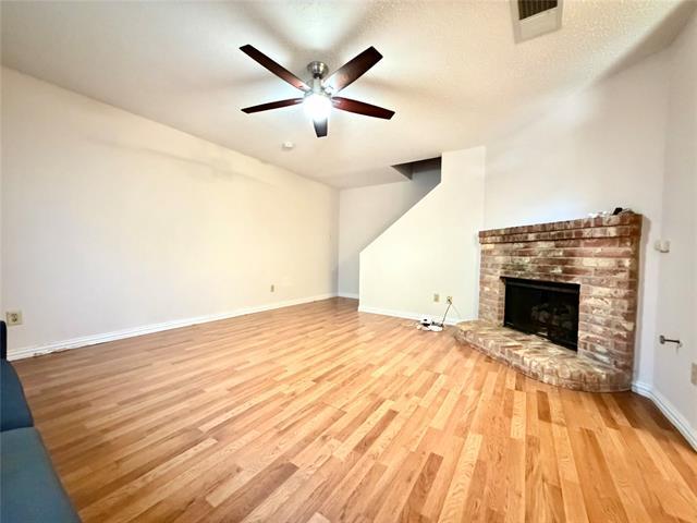 Building Photo - 1720 Circle Creek Dr
