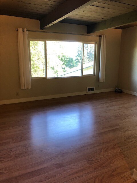 Building Photo - 3494-3498 Onyx Pl