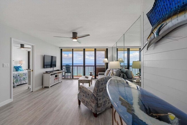 Building Photo - 9550 S Ocean Dr