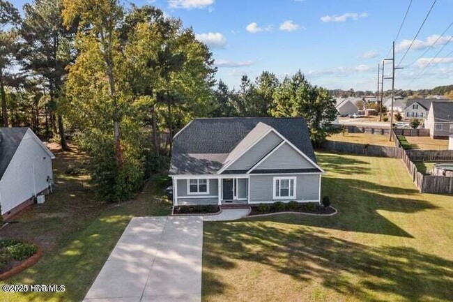 Building Photo - 741 Fox Chase Ln