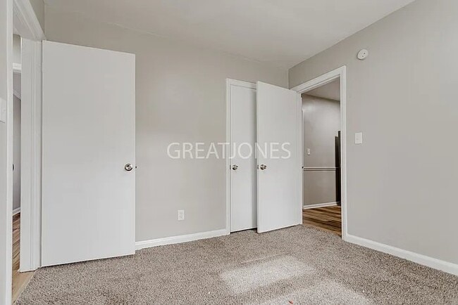 Building Photo - 4346 Pinebrook Dr