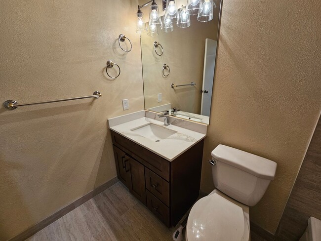 Building Photo - Spacious 4-Bedroom Home on the El Cerrito ...