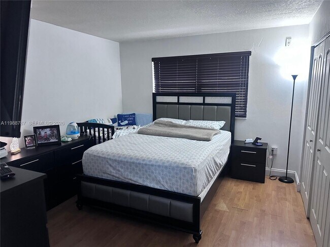 Building Photo - 7220 NW 179th St