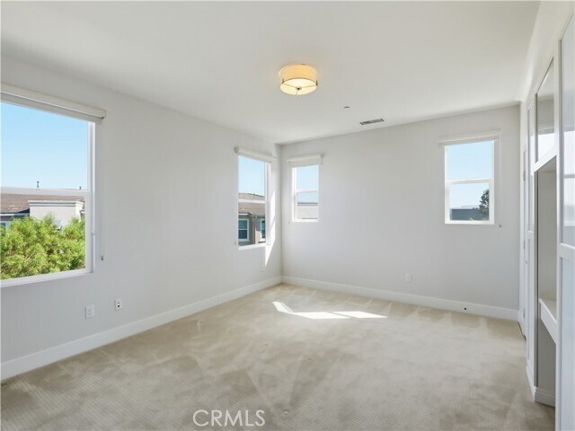 Building Photo - 1 Vantis Dr