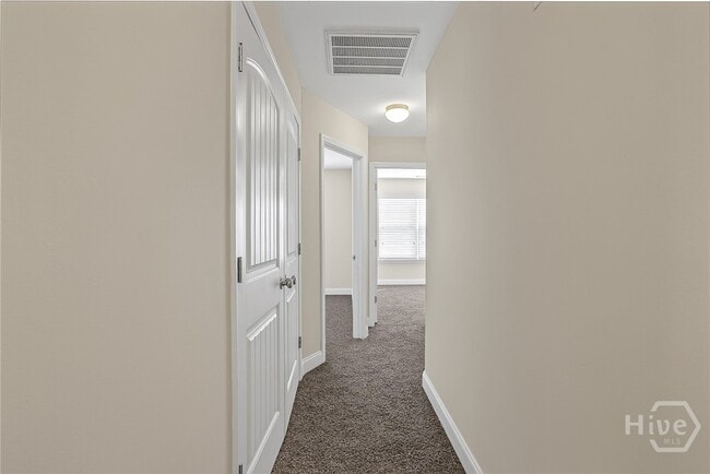Building Photo - 190 Canyon Oak Loop