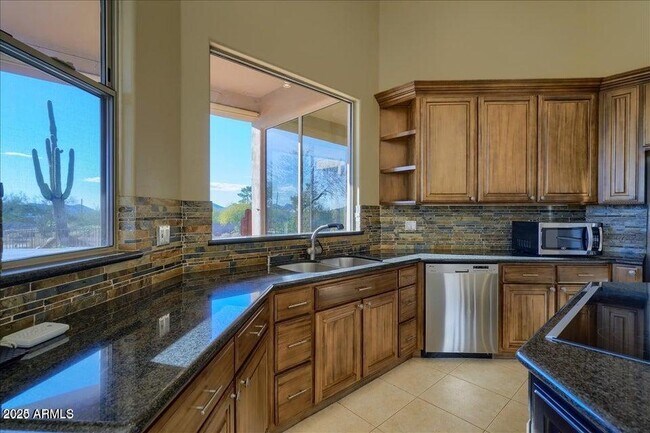 Building Photo - 6789 E Saber Rd