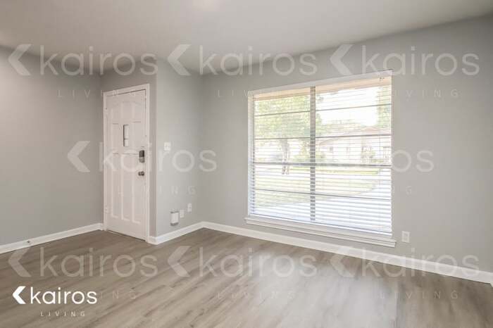 Building Photo - 7214 Cardinal Cir