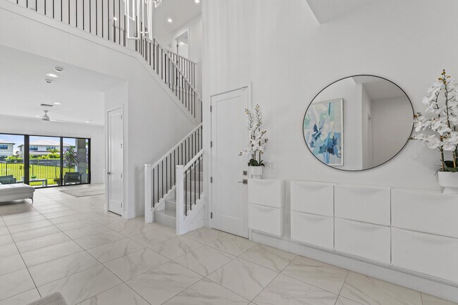 Building Photo - 12884 Wingspan Ct