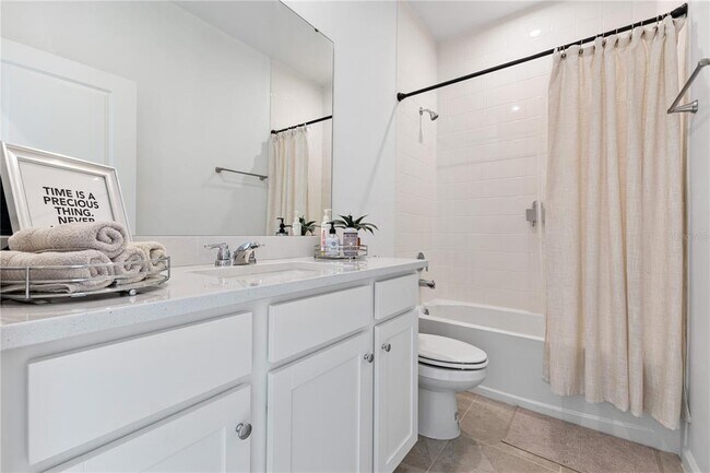 Building Photo - 3279 Canna Lily Pl