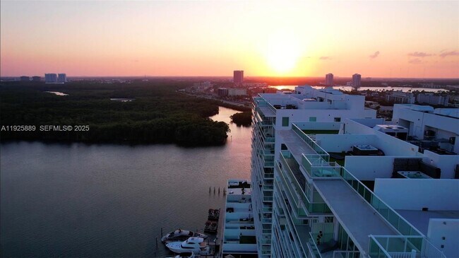 Building Photo - 400 Sunny Isles Blvd