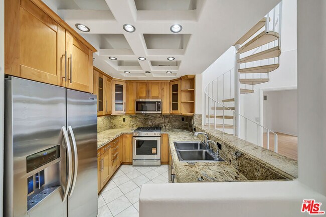 Building Photo - 4477 Woodman Ave