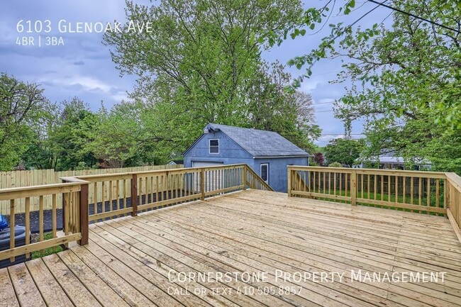 Building Photo - 6103 Glenoak Ave