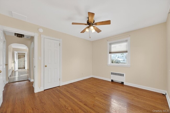 Building Photo - 46 Bedford Ave