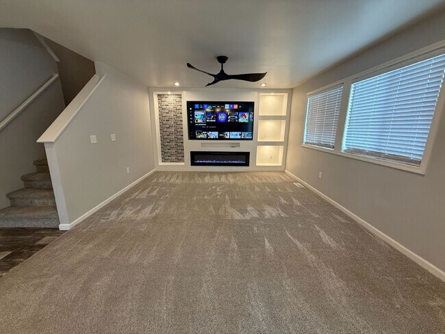 Building Photo - Spacious 4-Bedroom Home with 3 Full Baths in Swartz Creek