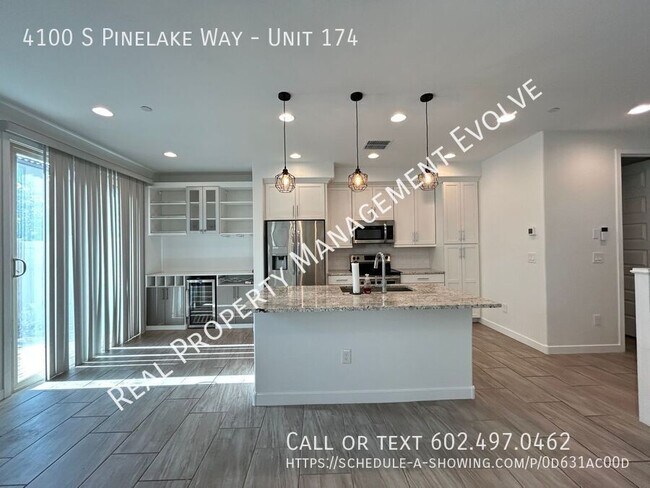 Building Photo - 4100 S Pinelake Way