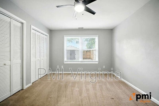 Building Photo - 4052 Peridot Dr