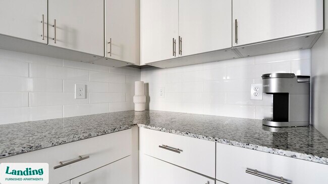 Building Photo - 3240 Champion Ring Rd