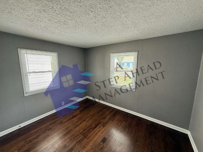 Building Photo - 4845 Wentworth Blvd