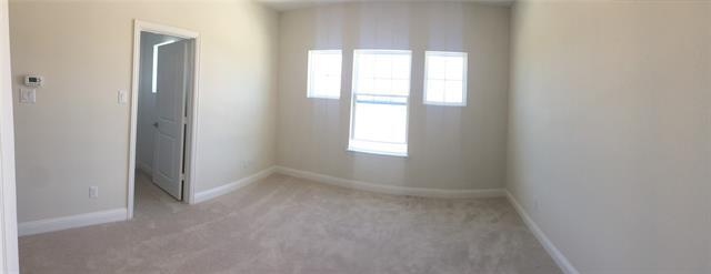 Building Photo - 6824 Royal View Dr