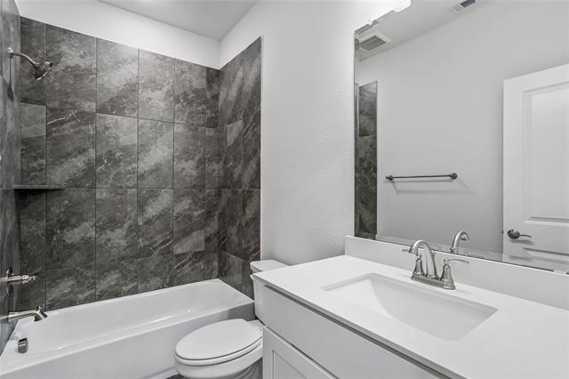 Building Photo - 101 Gardenia Dr