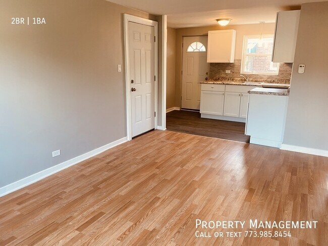 Building Photo - 8137 S Colfax Ave