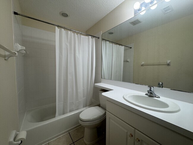 Building Photo - 1403 Gondola Park Dr